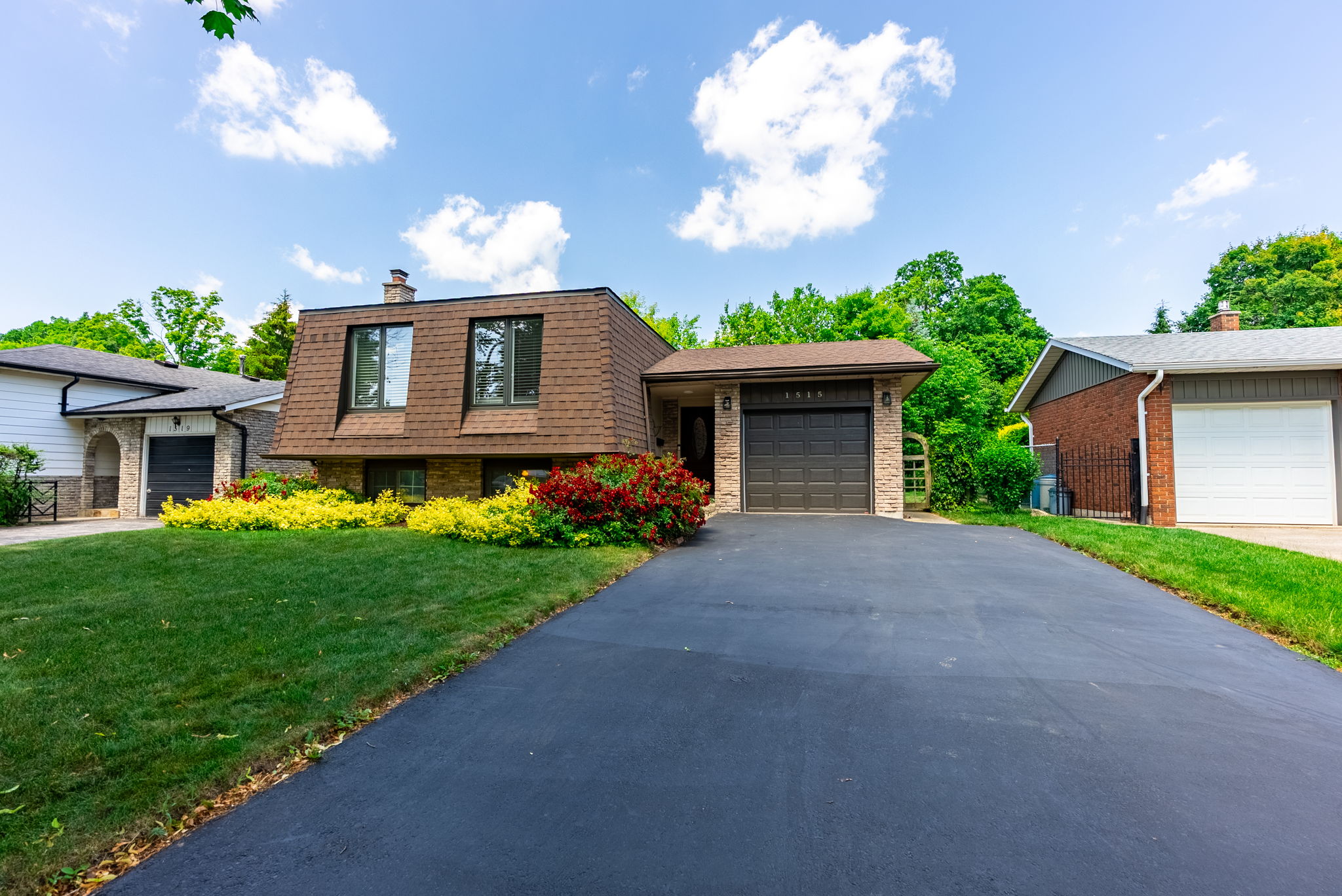 1515 Brenner Crescent Burlington, Ontario L7P 2V9