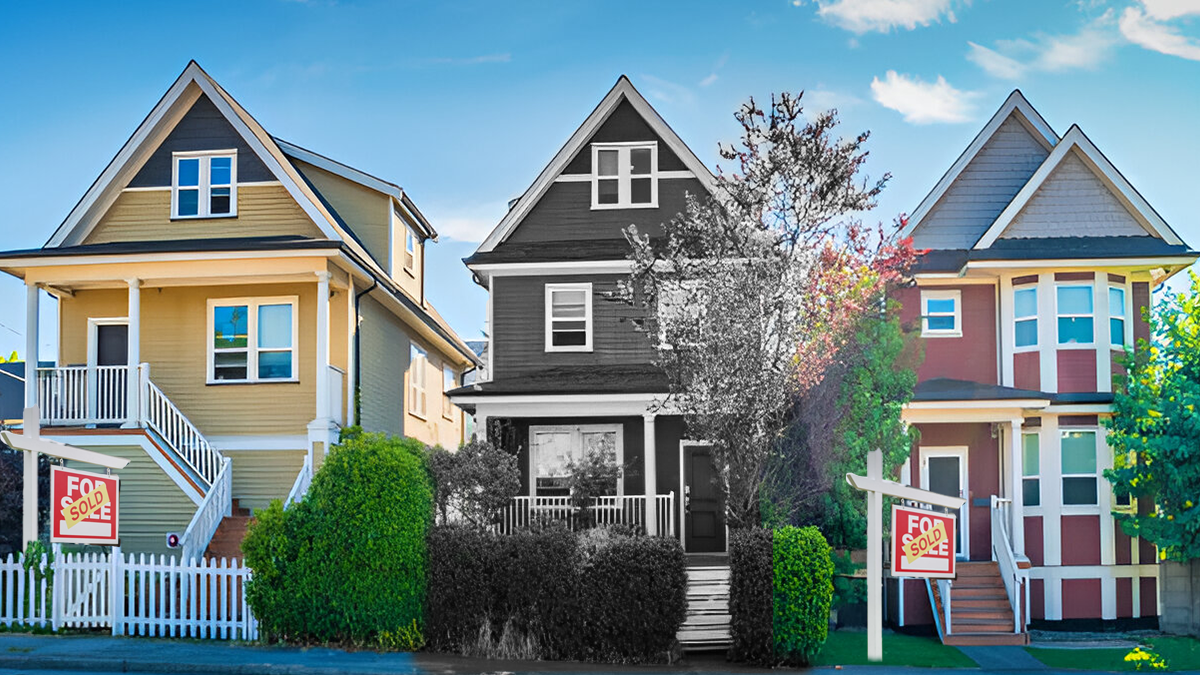 Houses that are overpriced sit longer in the market